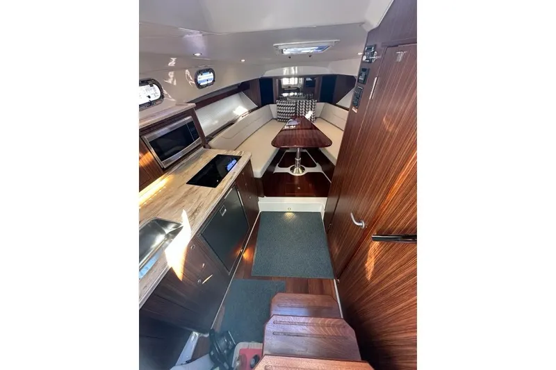 Slide: The Image of Manufacturer Provided Image: Top view layout of 2020 Pursuit OS 355 Offshore boat. - 16