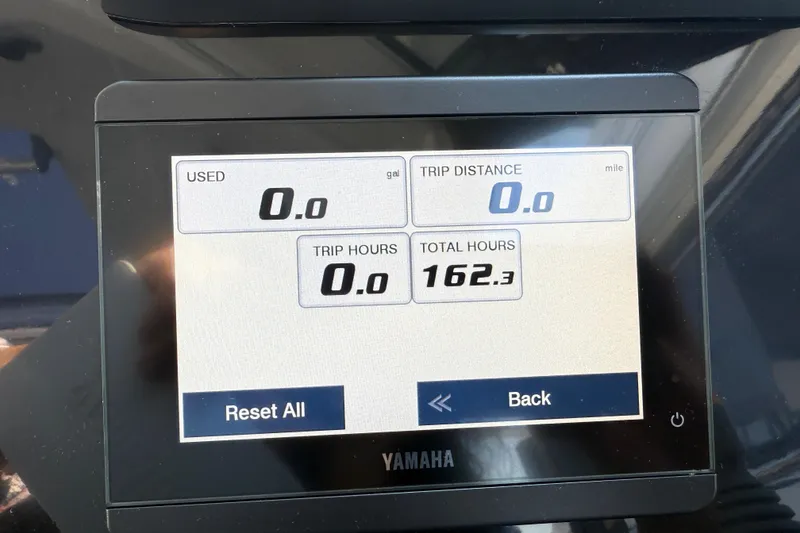 Slide: The Image of Control panel of 2024 Jeanneau NC Weekender 795 Series 2, displaying auto pitch and roll settings. - 26