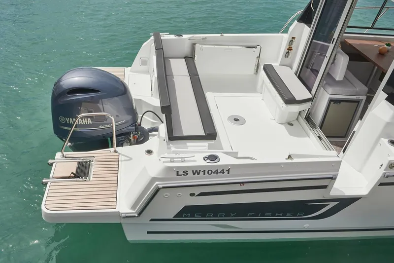 Slide: The Image of Manufacturer Provided Image - 4