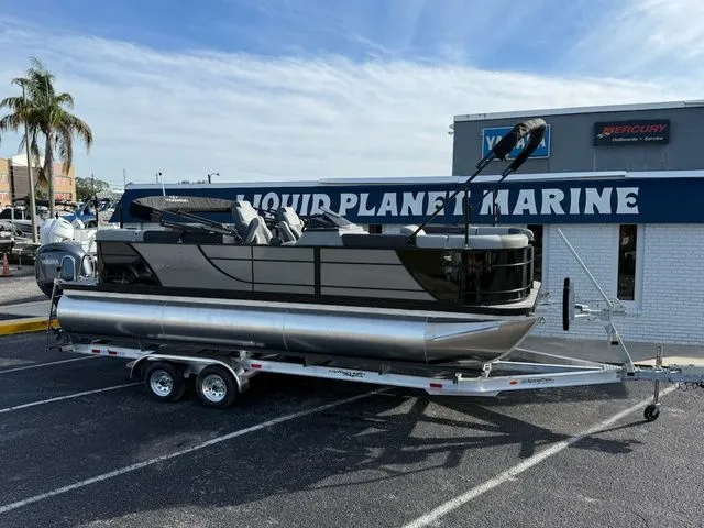 The Image of Veranda Relax RC VR22RC XL 2026 - 1