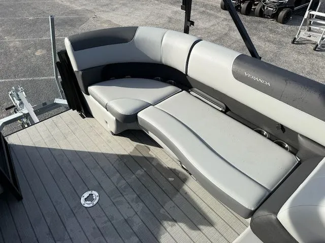 Slide: The Image of Veranda Relax RC VR22RC XL 2026 - 13