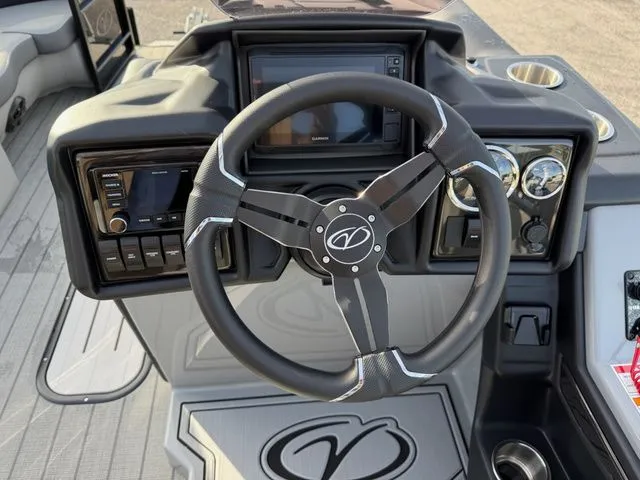 Slide: The Image of Veranda Relax RC VR22RC XL 2026 - 9