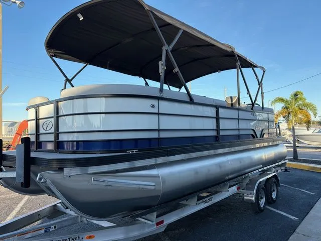 Slide: The Image of Veranda Vista Sport RC VS22RC 2026 - 7