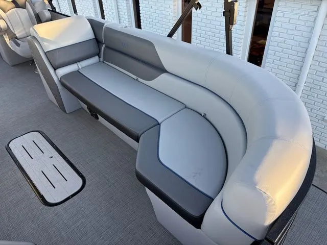 Slide: The Image of Veranda Vista Sport RC VS22RC 2026 - 8