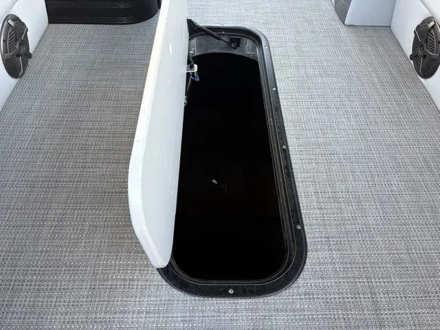 Slide: The Image of Veranda Vista Sport VS 22 RC 2026 - 16