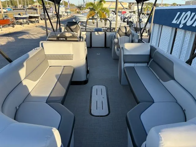 Slide: The Image of Veranda Vista Sport VS 22 RC 2026 - 9