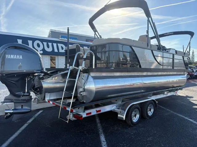 Slide: The Image of Veranda Relax RC VR22RC 2026 - 2