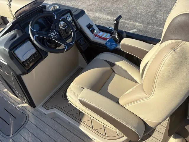 Slide: The Image of Veranda Relax RC VR22RC 2026 - 21