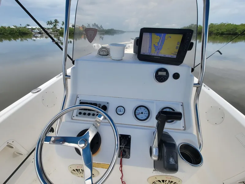 Slide: The Image of Key West 176CC Sportsman 2015 - 3