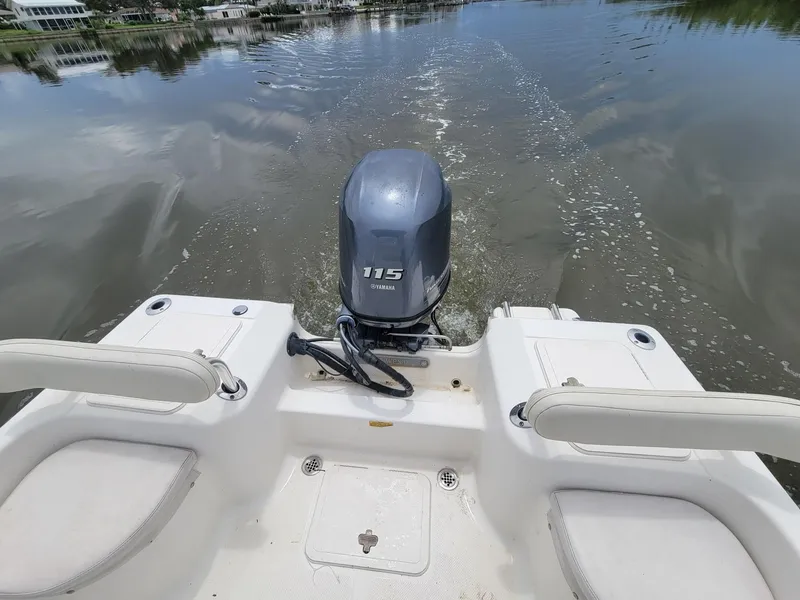 Slide: The Image of Key West 176CC Sportsman 2015 - 5