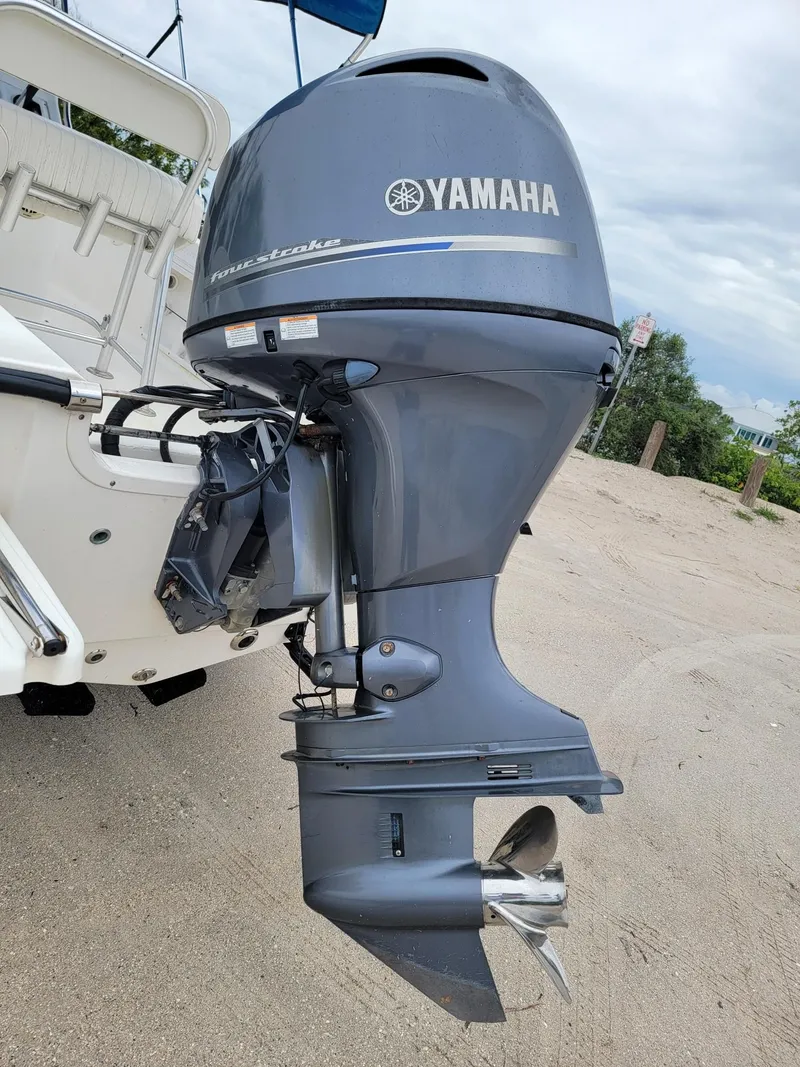 Slide: The Image of Key West 176CC Sportsman 2015 - 6