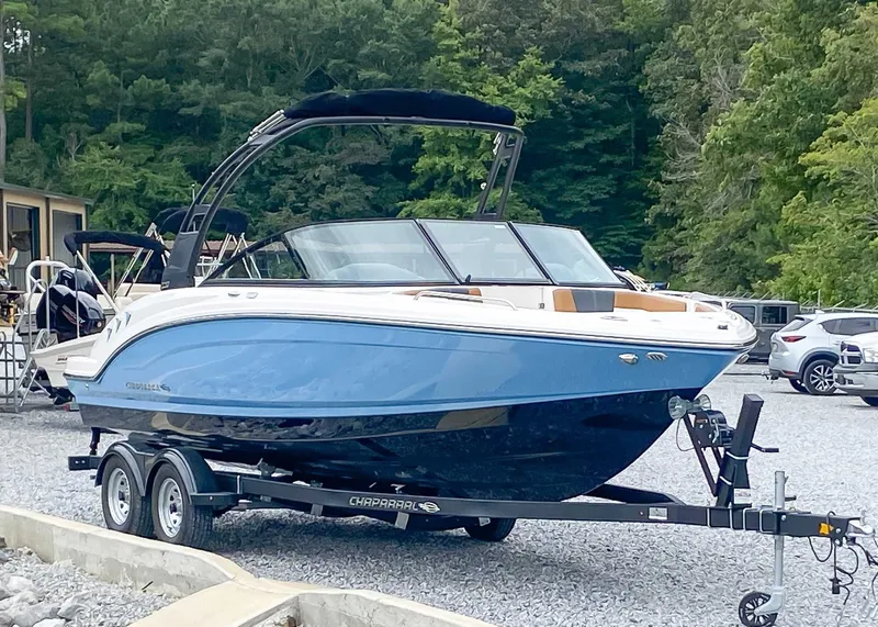 Slide: The Image of Chaparral 23 SSi 2026 - 3