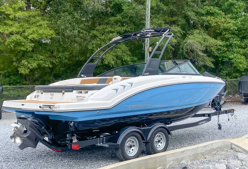 Slide: The Image of Chaparral 23 SSi 2026 - 8