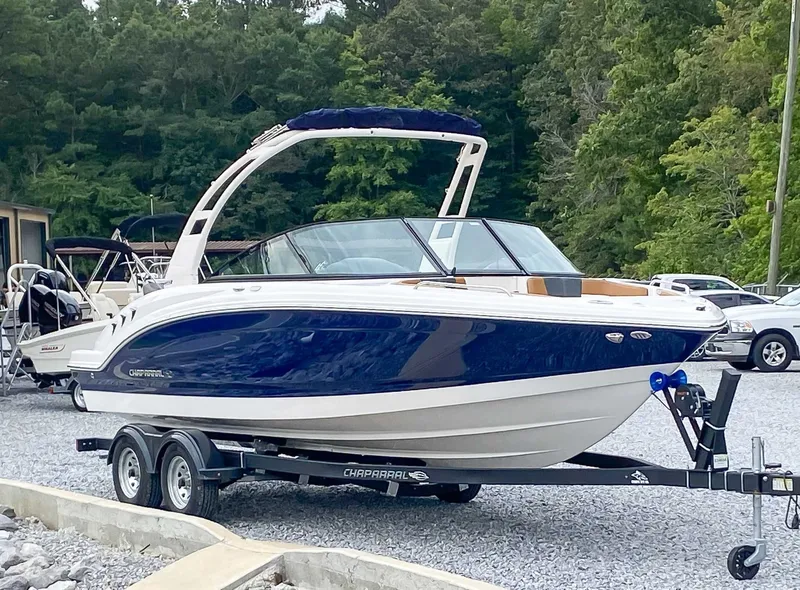 Slide: The Image of Chaparral 23 SSi 2026 - 5