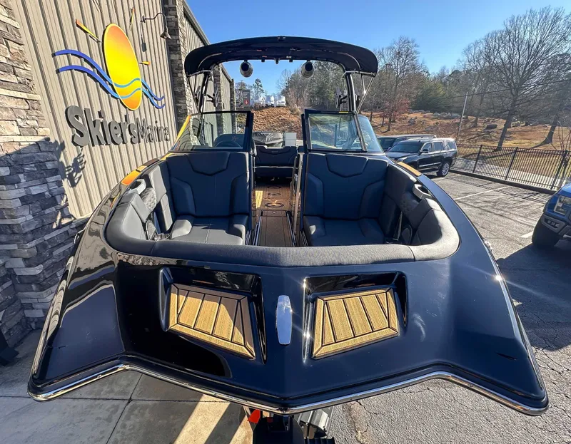 Slide: The Image of MasterCraft XT24 2025 - 4