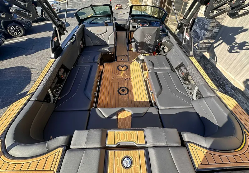 Slide: The Image of MasterCraft XT24 2025 - 7