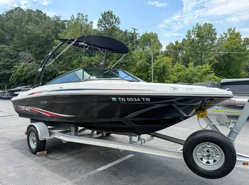 Slide: The Image of Sea Ray 205 Sport 2012 - 5