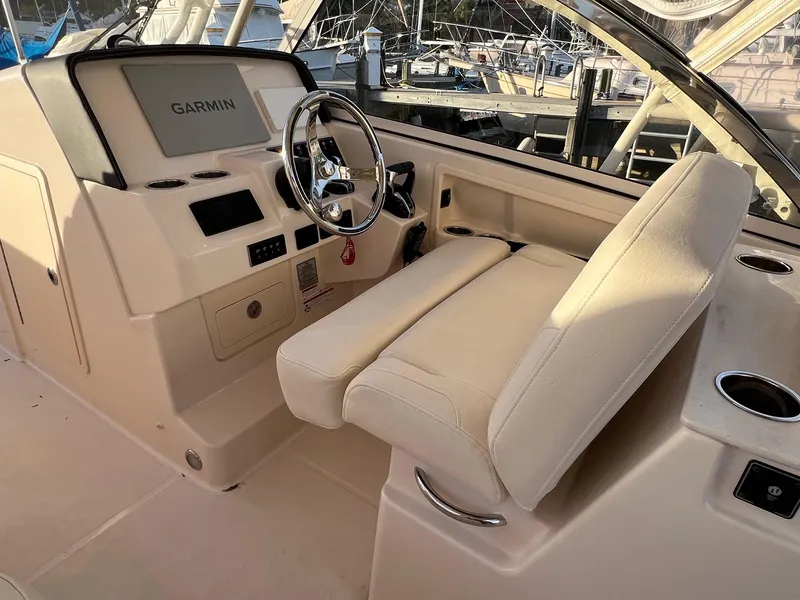 Slide: The Image of Helm Seating - 30