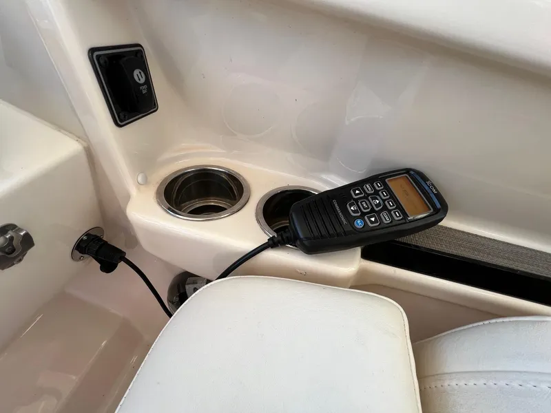 Slide: The Image of VHF Radio - 36