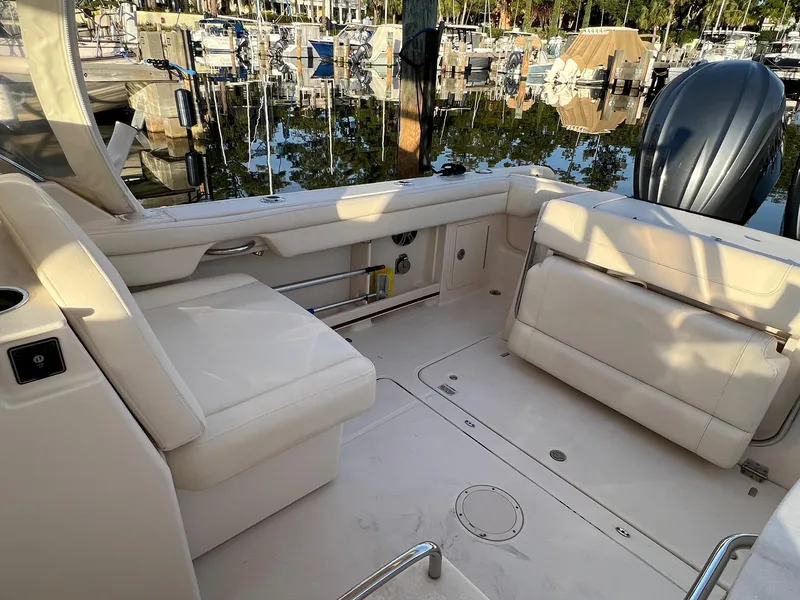 Slide: The Image of Cockpit (starboard) - 39