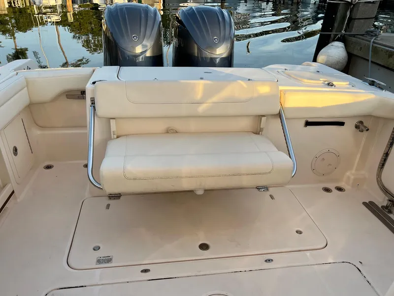 Slide: The Image of Fold-Out Transom Bench Seat - 46