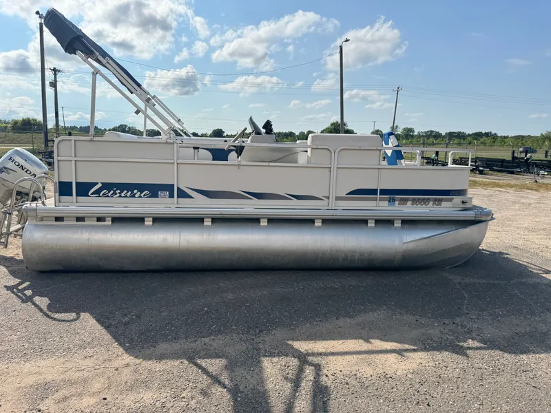 Slide: The Image of Premier Leisure 2025 Island Pontoon 2008 - 17