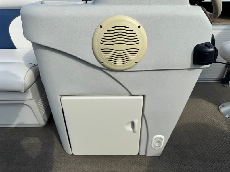 Slide: The Image of Premier Leisure 2025 Island Pontoon 2008 - 22