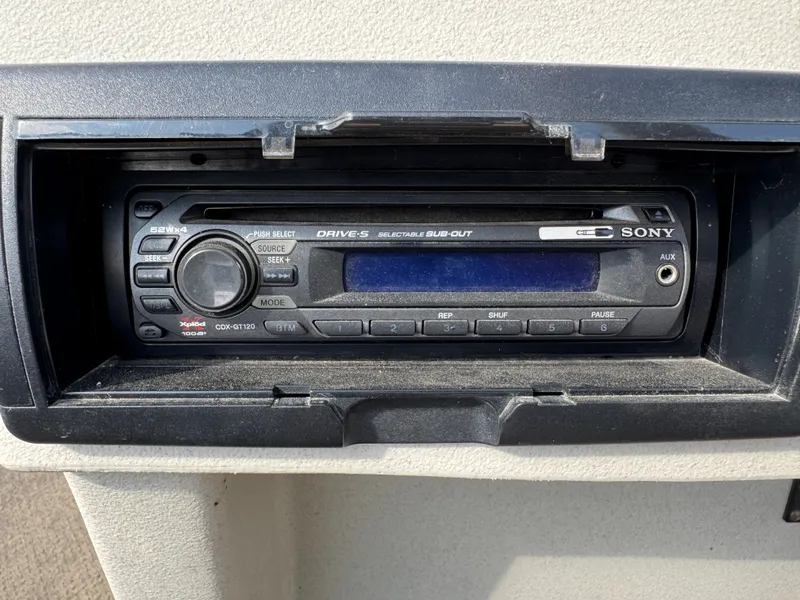 Slide: The Image of Premier Leisure 2025 Island Pontoon 2008 - 28