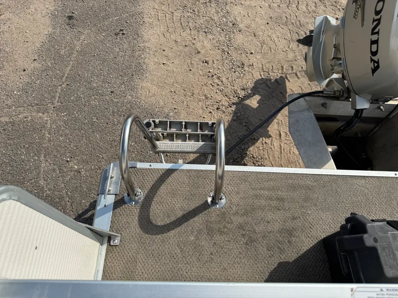 Slide: The Image of Premier Leisure 2025 Island Pontoon 2008 - 38