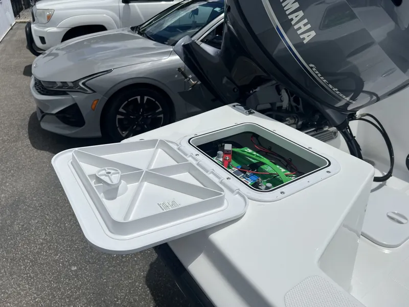 Slide: The Image of Mi Tide V1700CC 2025 - 14