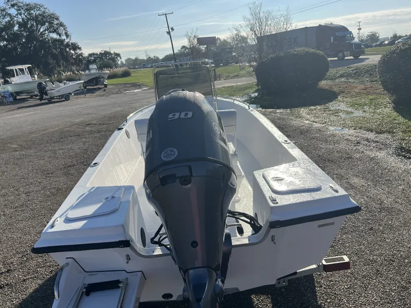 Slide: The Image of Mi Tide V1700CC 2025 - 4