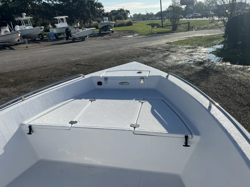 Slide: The Image of Mi Tide V1700CC 2025 - 5