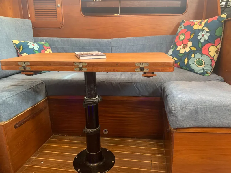 Slide: The Image of Irwin 40 Citation 1981 - 27