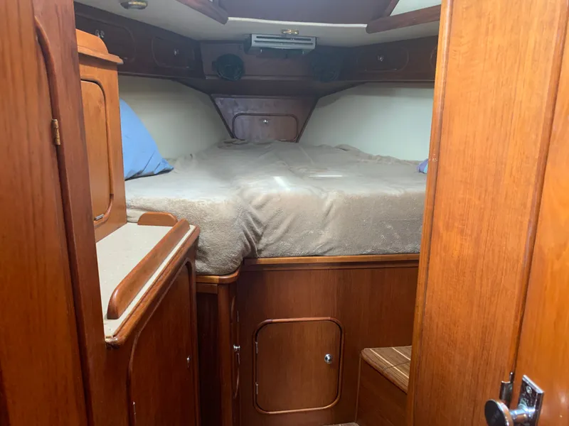 Slide: The Image of Irwin 40 Citation 1981 - 31