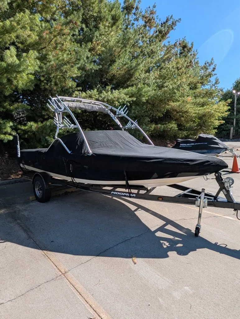 The Image of Moomba Outback 2004 - 1