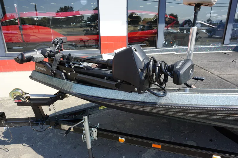 Slide: The Image of Champion 190 DCX 1993 - 17