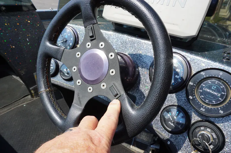 Slide: The Image of Champion 190 DCX 1993 - 6