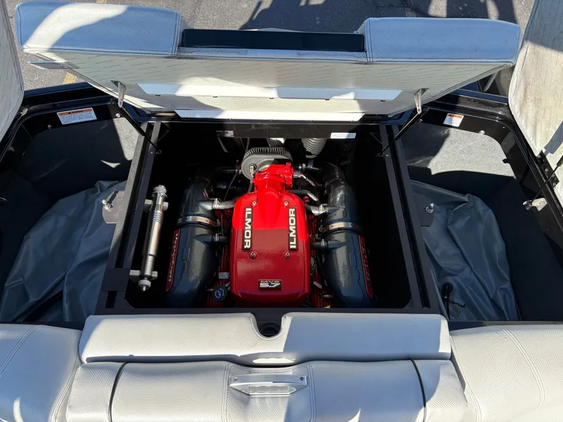 Slide: The Image of MasterCraft X30 2015 - 20