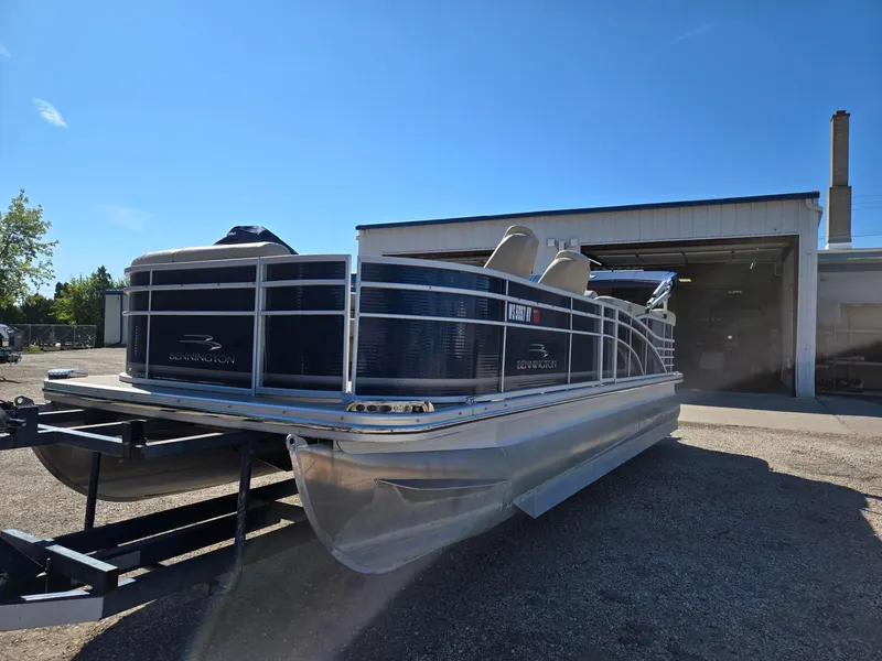 Slide: The Image of Bennington 2275RLCP 2013 - 5