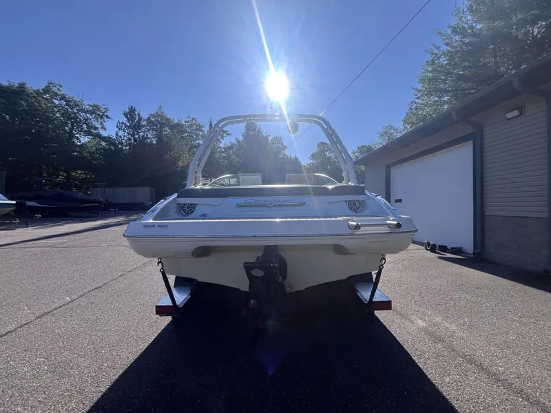 Slide: The Image of Crownline Boats 215 SS 2018 - 4