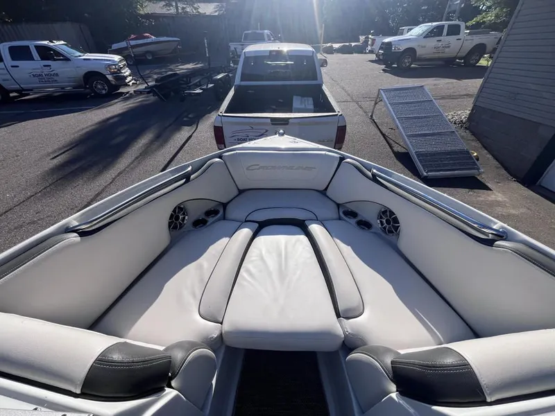 Slide: The Image of Crownline Boats 215 SS 2018 - 9