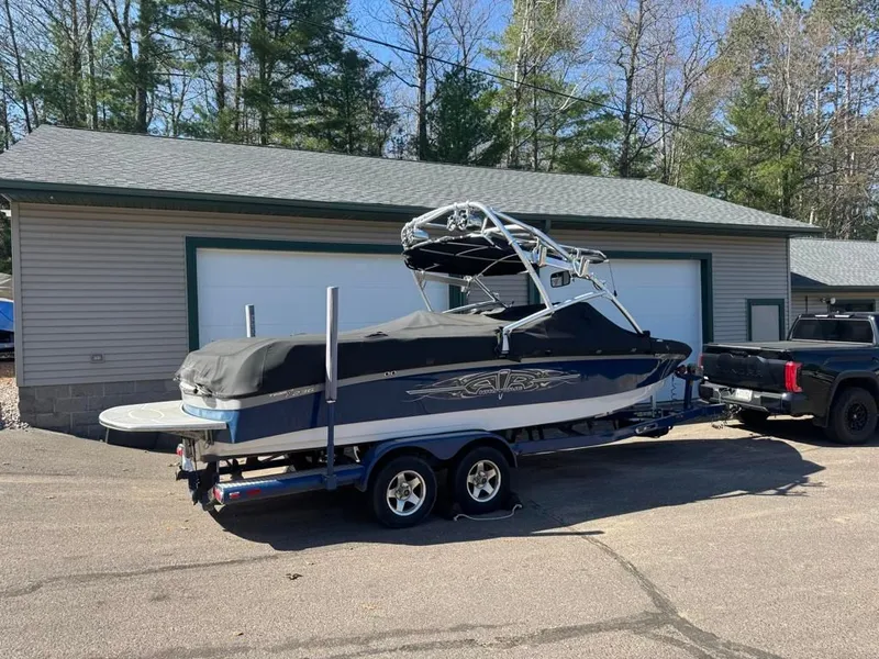 Slide: The Image of Correct Craft 236 Team Edition 2008 - 10