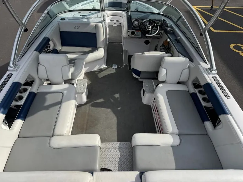 Slide: The Image of Correct Craft 236 Team Edition 2008 - 21