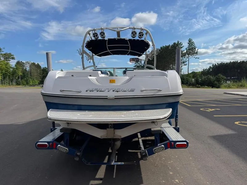 Slide: The Image of Correct Craft 236 Team Edition 2008 - 8