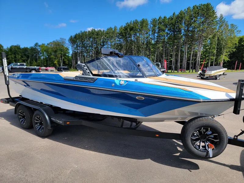 Slide: The Image of Nautique Ski Closed Bow 2025 - 5