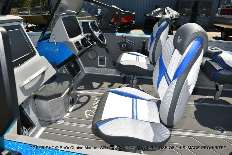 Slide: The Image of Ranger 621FS Pro w/400HP Mercury Verado V-10 2026 - 43