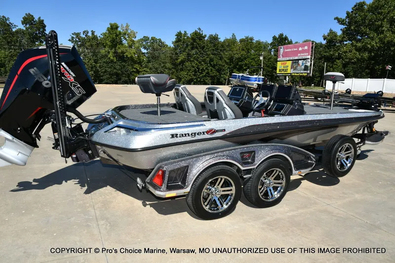 Slide: The Image of Ranger Z521R Cup DUAL CONSOLE 2023 - 18