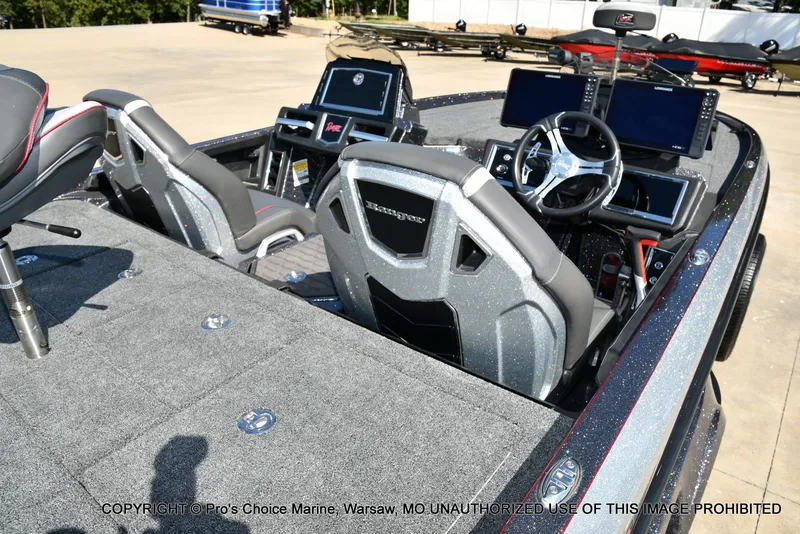 Slide: The Image of Ranger Z521R Cup DUAL CONSOLE 2023 - 38