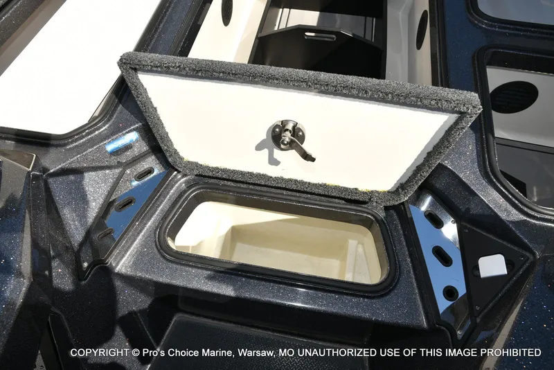 Slide: The Image of Ranger Z521R Cup DUAL CONSOLE 2023 - 60