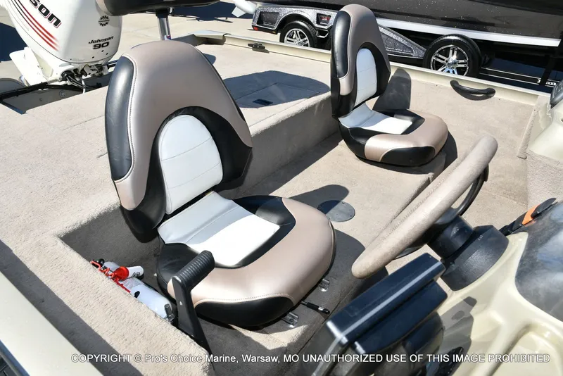 Slide: The Image of Lowe 180W Dual Console w/90HP 4 Stroke 2005 - 35